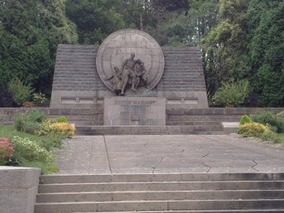 Monument to Andr&eacute; Maginot